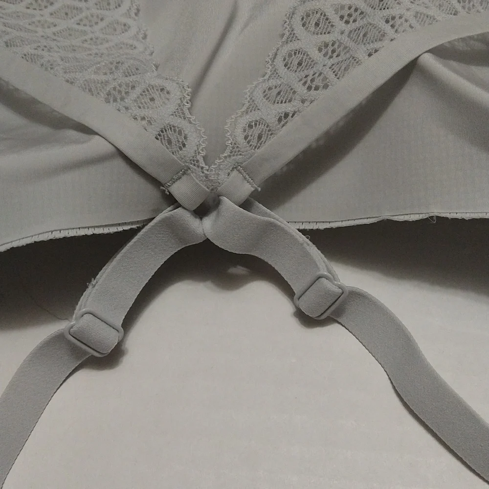 Hanes Gray Cross-Back Bralette With Removable Pads Size XL - Picture 7 of 10